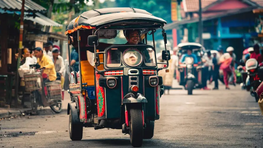Modes de transport originaux Cambodge - Tuk-tuk